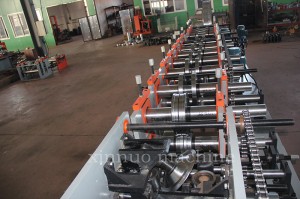Factory Customized High Quality Steel C Purlin Roll Forming Machine