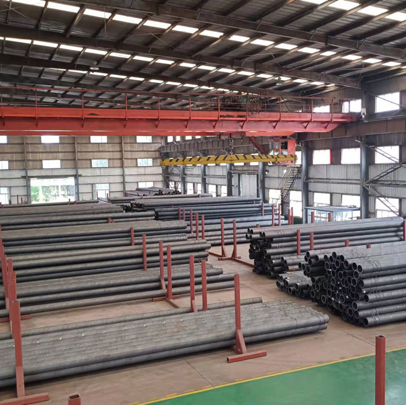 hot-rolled-seamless-steel-pipe2
