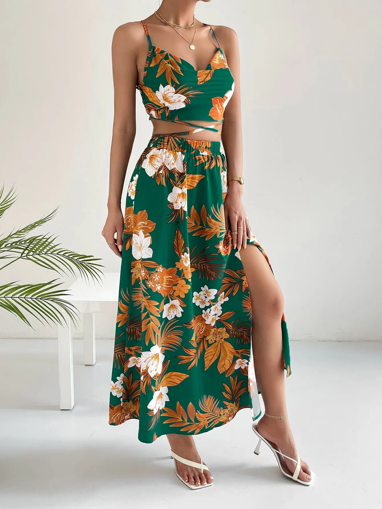 Vacation Style Floral Print Sets Halter Top 2 Piece Split Maxi Skirt Set