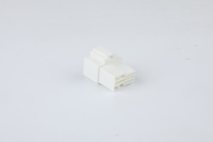 Factory direct white 12-hole DJ7126-1/28-11 car connector