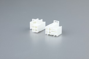 Factory direct white 12-hole DJ7121-1/2.8-21 car connector