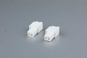 Factory direct white four-hole DJ7041-1/2.8-11 car connector