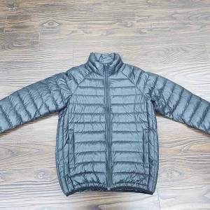 Custom OEM Stylish well-made warmest goose down jacket for all-around use Goose down White Duck Down Jacket Down parka Down coat