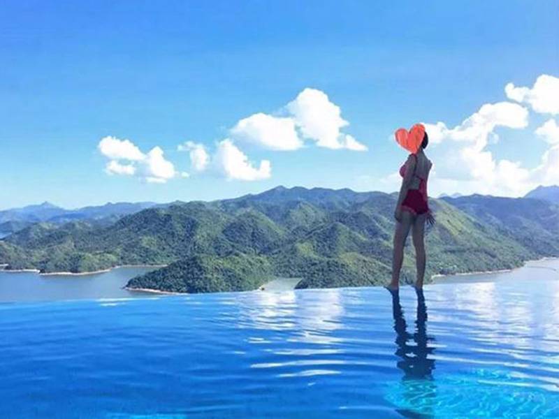 The 10-square-meter infinity pool is like a treadmill in the water, allowing you to experience the feeling of swimming in the sea
