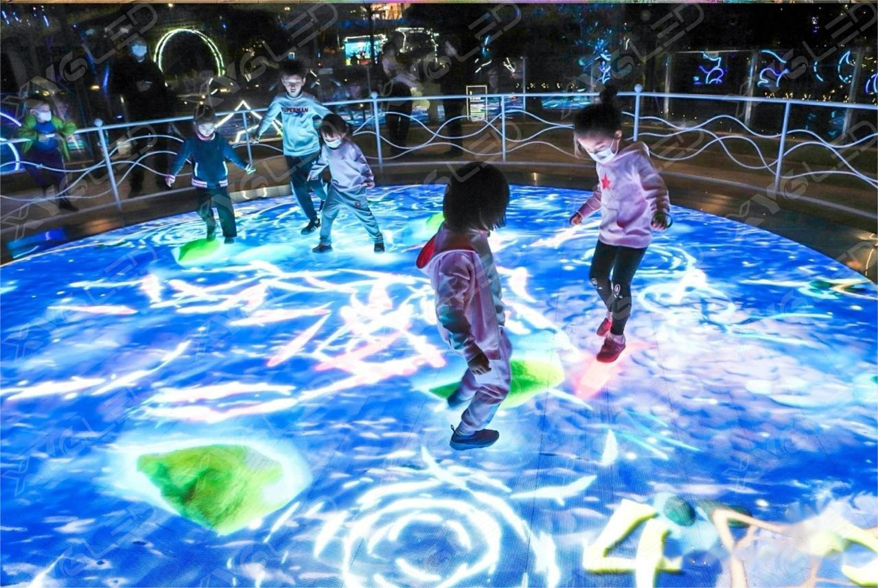 XYG Outdoor LED Intelligent Interactive Floor Screen – Helping Zhuhai Novotown Build An International Cultural Tourism Commercial Complex