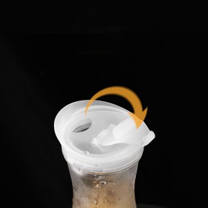 Household creative large capacity juice bottle with acrylic lid