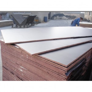 BROWN / BLACK FILM FACED PLYWOOD FOR CONSTRUCTION AND SHUTTING