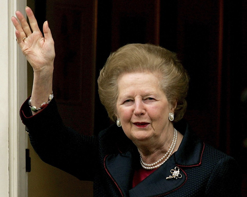 Người nổi tiếng thích trang sức gì?Đồ trang sức của bà Thatcher