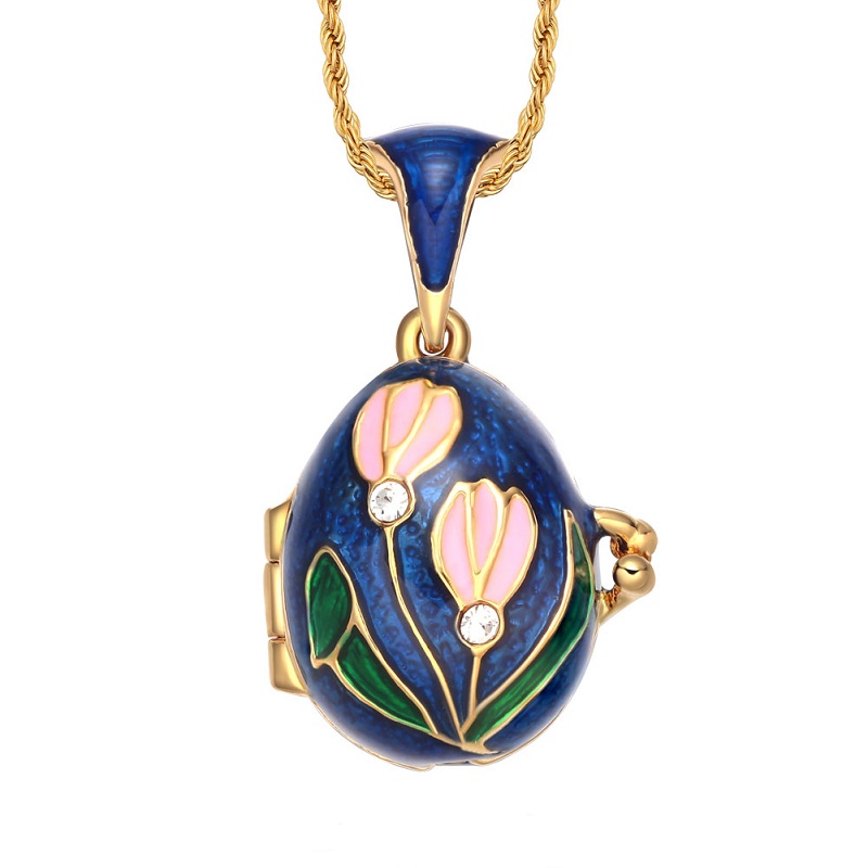Water Lily Necklace – Art by Lena Shore