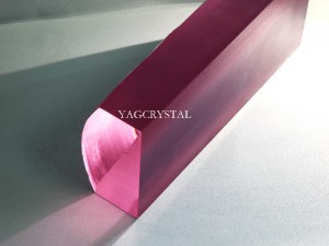 Nd: YAG — Excel·lent material làser sòlid