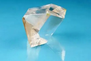 BBO kristalli - beta-bariy borat kristalli