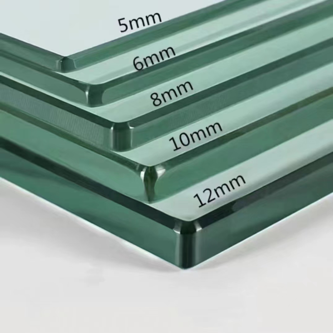 8mm Tempered Clear Shower Room Glass