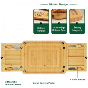 Set de tablă mare dreptunghiulară pentru brânză din bambus cu 4 cuțite