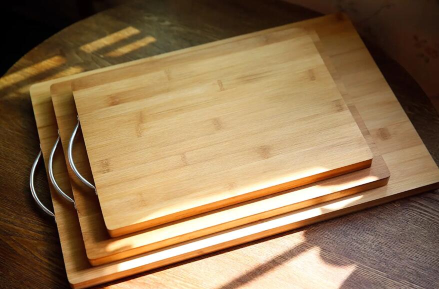 Por que deberías usar unha táboa de cortar de bambú?