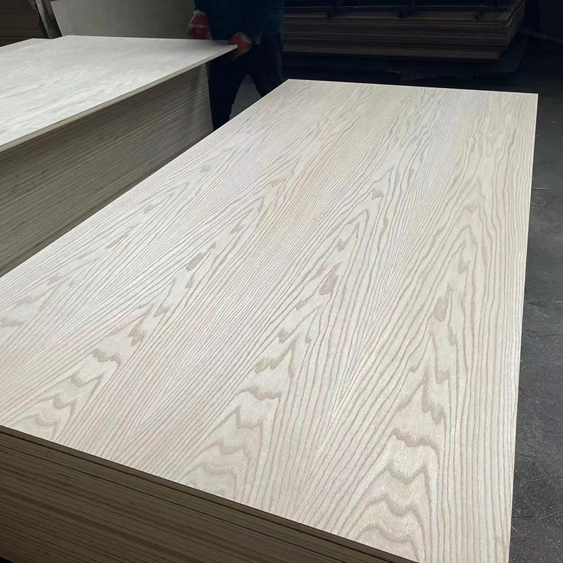 Red Oak Fancy Plywood For Furniture And Decoration