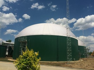Double membrane methane gas holder for biogas with 5000 m3 capacity