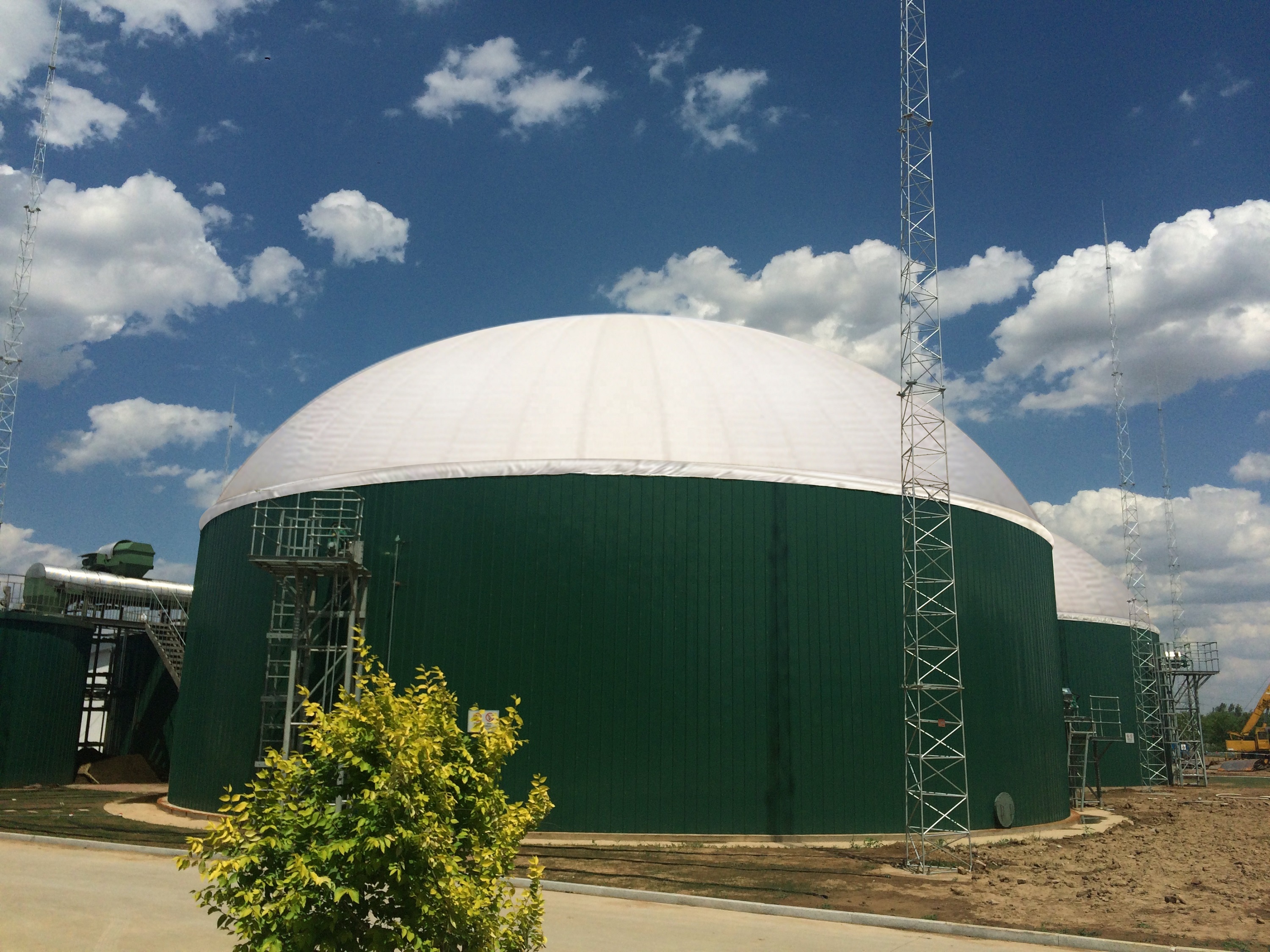 Original Factory Fire Water Tank Requirements - Double membrane methane gas holder for biogas with 5000 m3 capacity  – YHR