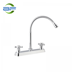 BM841 Brass 8 Inch Deck Mounted Kitchen Faucet With Two Handles