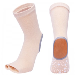 On behalf of the processing OEM new autumn and winter large size all-inclusive round head yoga socks towel dance socks floor fitness sports socks