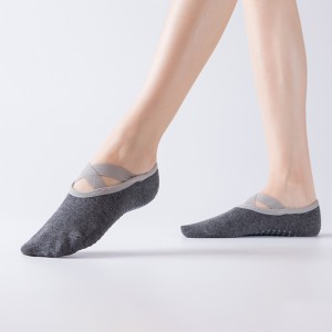 On behalf of the processing OEM new ballet yoga socks cross straps halter glued yoga socks sports floor socks