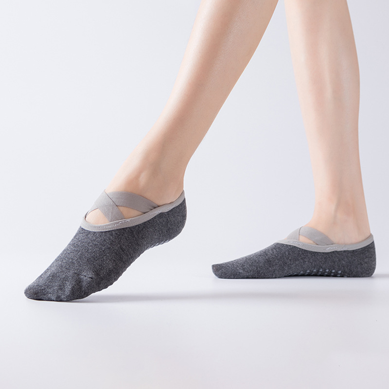 On behalf of the processing OEM new ballet yoga socks cross straps halter glued yoga socks sports floor socks Featured Image