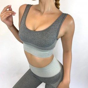 Processing OEM European and American seamless new striped seamless fitness yoga clothes women’s three-piece tight-fitting elastic hip-lifting sports fitness suit