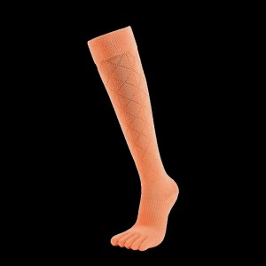 On behalf of the processing OEM new men’s long-tube full-toe mesh yoga socks knee-length non-falling calf socks sole silicone glue dispensing five-finger socks
