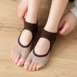 OEM new two-color jacquard split toe yoga socks combed cotton sports dance socks half toe Pilates socks