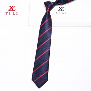 Altta logolu dokuma polyester özel logolu kravat