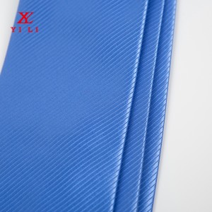 Kudotut polyesteri kiinteät satiinisolmiot Pure Color Solmiot Business muodollinen kravatti miehille juhlatilaisuus häät