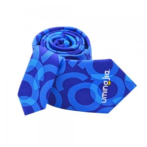 Polyesterová firemná kravata s potlačou abecedy