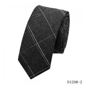 Pamuk polyester karışımı kahverengi ekose jakarlı kravat