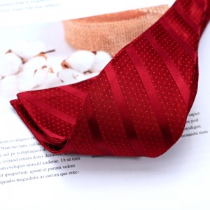 Silk Stripe Burgundy Self-Tie Bow Tie, Kev Pabcuam Sibtham, B2B Sourcing, Custom Packaging - Tus nqi zoo tshaj