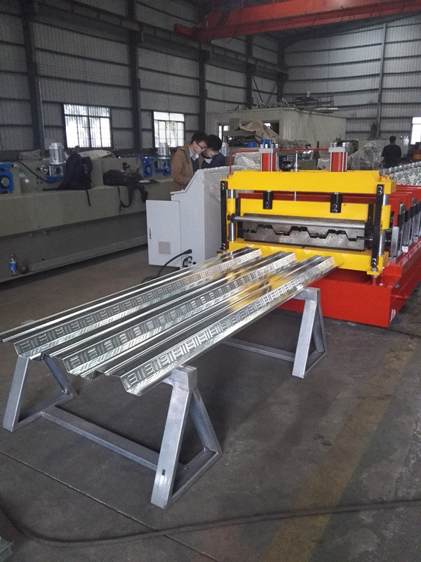 Newly Arrival Sandwich Panel Cutting Machine - Galvanized metal steel floor deck roll forming machine – Yingyee