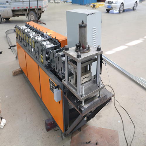 OEM Manufacturer Stud And Track Frame Forming Machine - Roller Steel Shutter Door Roll Forming Machine – Yingyee