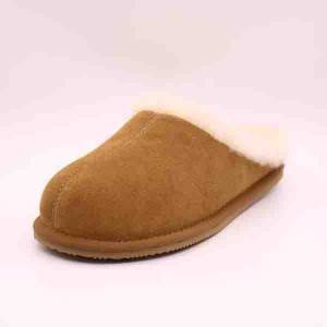 Comfortable high quality non-slip sheepskin men’s slippers