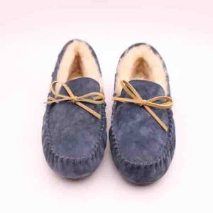 Lady Classic Sheepskin Moccasins with Lace