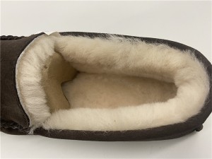 Best-Selling Sheepskin Embroidered Slippers - Leopard Boot Slippers  – Yiruihe