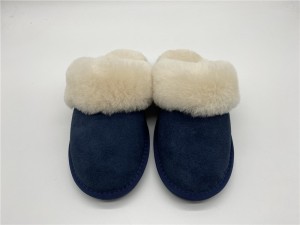 Custom house men’s and women’s sheepskin fashion slippers