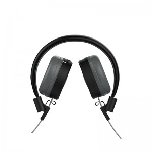 Veleprodajne brezžične slušalke Celebrat A4 po najboljših cenah. Najnovejše prenosne igralne slušalke