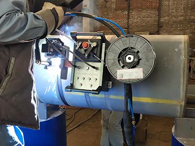So Easy! Automatic Welding of Pipes