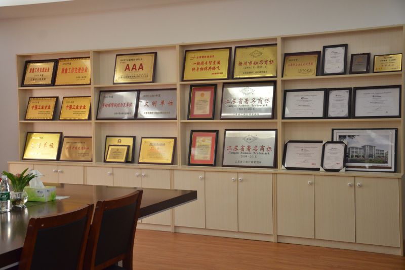 Стена за фирмен сертификат