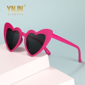 Wholesale Love Shape Sunglasses available for customization.8805