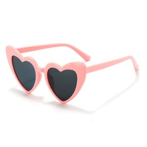 Стильные и модные солнцезащитные очки в форме сердца для мужчин и женщин8806