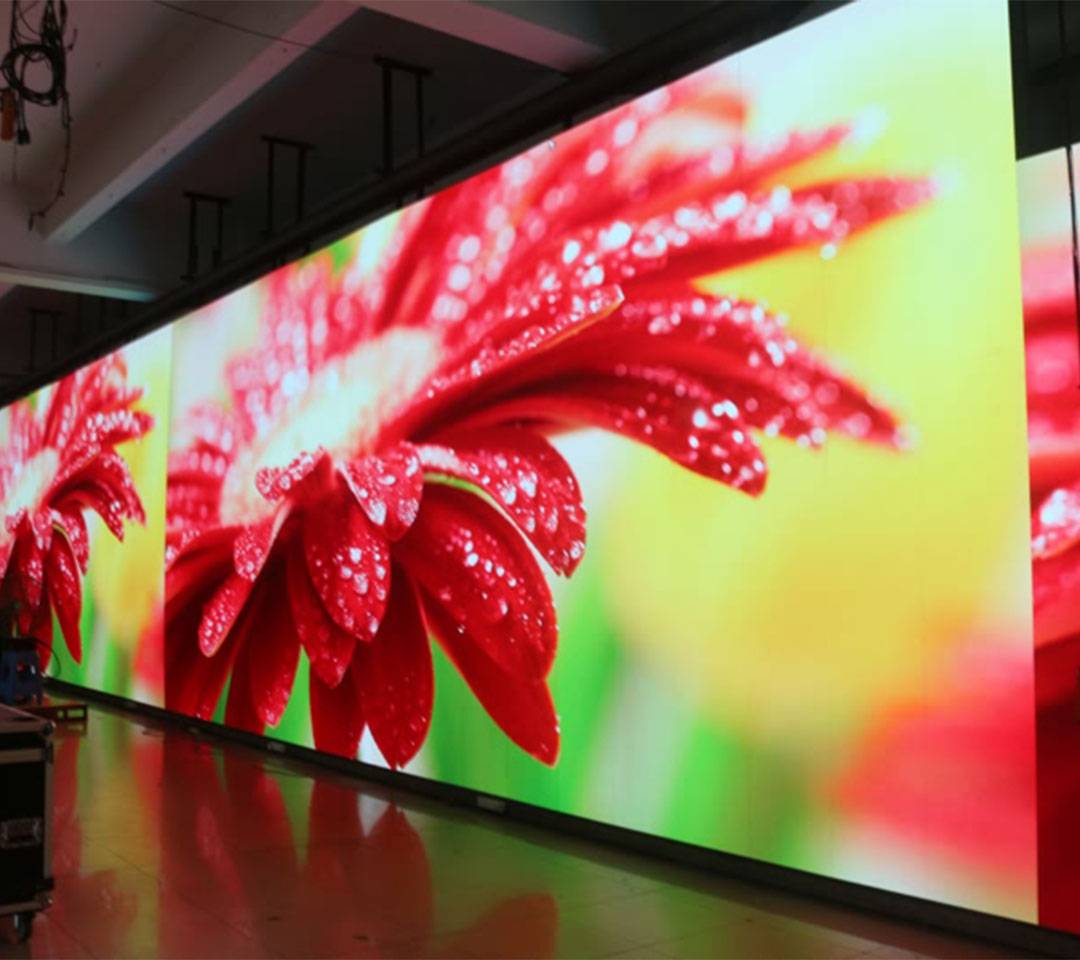 What is the difference in LED display, LCD,Projector And DLP?