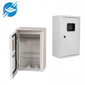 Външен 24U водоустойчив шкаф за мрежово оборудване от неръждаема стомана