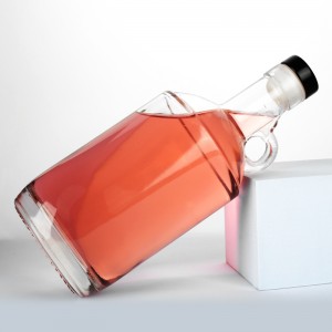 Custom 750ml Luxury Cocktail Glass Moonshine Jug Liquor Spirit Bottle with Handle
