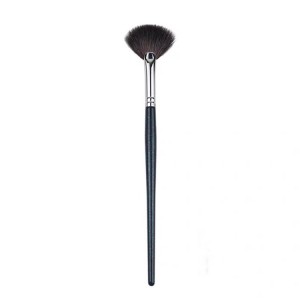 OEM Highlighter Fan Brush with synthetic hair