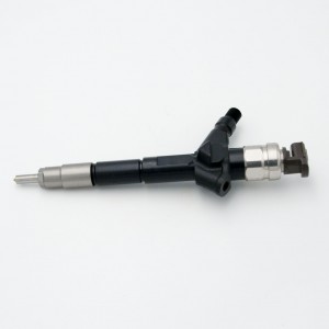 Denso injektor goriva 095000-6240 DCRI106240 za Nissan Cabstar Euro4 2.5L YD25