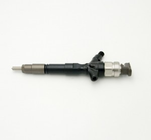 Denso injektor bahan bakar 23670-30300 095000-7760 kanggo Toyota Hilux 2KD-FTV